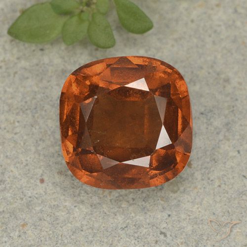 1.86ct Naturel Ambre orange Grenat Hessonite, Coussin, VS