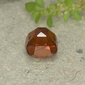 Grenat Hessonite Orange moyen-foncé naturelle Coussin, 1.81 ct, VVS-VS