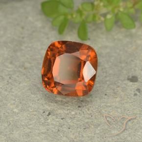 Grenat Hessonite Orange foncé naturelle Coussin, 1.90 ct, VVS-VS