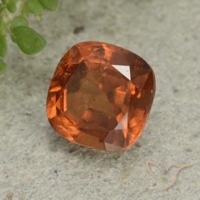 Grenat Hessonite Orange moyen-foncé naturelle Coussin, 1.92 ct, VS