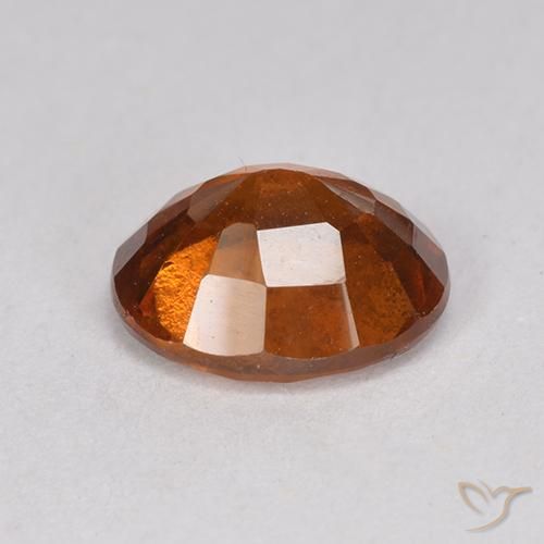 Grenat Hessonite Orange rougeâtre naturelle ovale, 1.80 ct, VS-SI