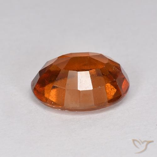 Grenat Hessonite Orange rougeâtre naturelle ovale, 2.72 ct, VS-SI