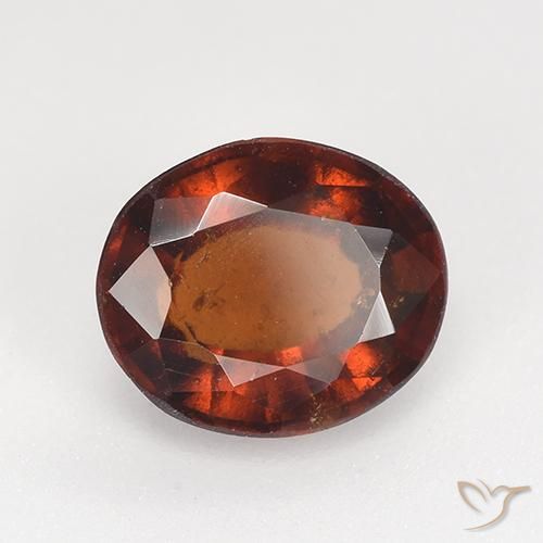 Grenat Hessonite Rouge foncé naturelle ovale, 2.44 ct, VS-SI