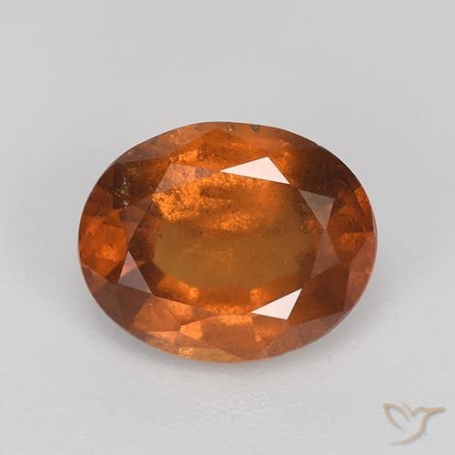 Grenat Hessonite Orange rougeâtre naturelle ovale, 2.20 ct, VS-SI