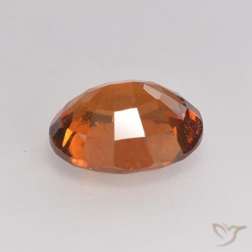 Grenat Hessonite Orange moyen-foncé naturelle ovale, 1.68 ct, VS-SI