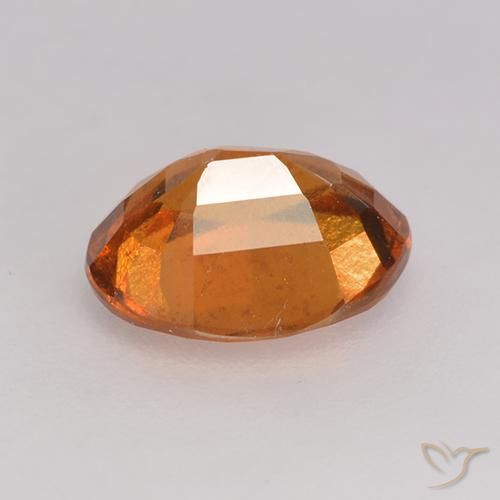 Grenat Hessonite Orange moyen-foncé naturelle ovale, 1.68 ct, VS-SI