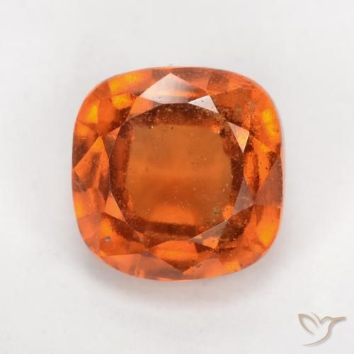 Grenat Hessonite Orange foncé naturelle Coussin, 2.25 ct, VS-SI