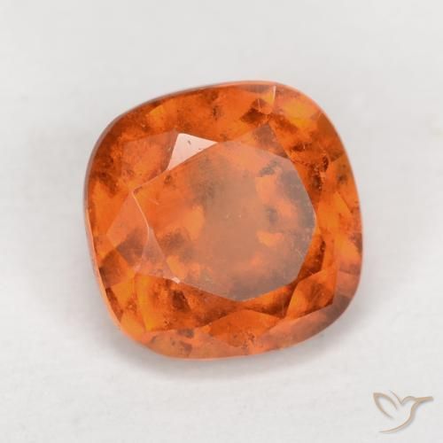 Grenat Hessonite Orange moyen naturelle Coussin, 2.16 ct, VS-SI