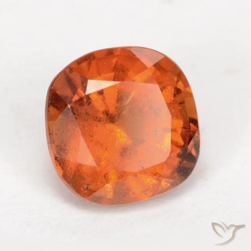 Grenat Hessonite Orange moyen naturelle Coussin, 2.15 ct, VS-SI