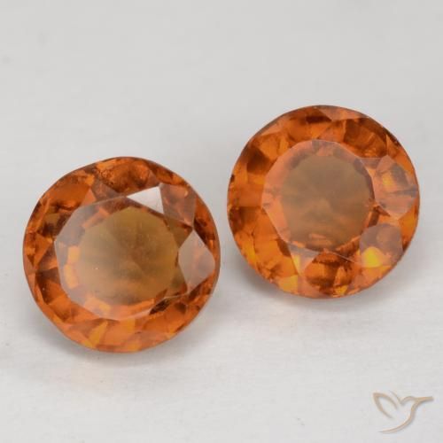 Shop natural 2.57ct Orange moyen-foncé Grenat Hessonite gems, Tour, from Sri Lanka at GemSelect. In stock, global shipping!
