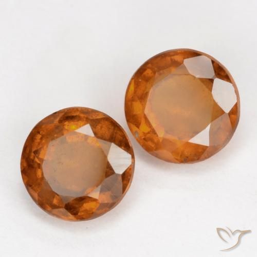 Shop natural 2.36ct Orange moyen-foncé Grenat Hessonite gems, Tour, from Sri Lanka at GemSelect. In stock, global shipping!