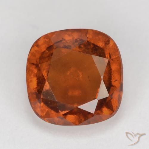 Grenat Hessonite Orange foncé naturelle Coussin, 2.13 ct, VS-SI