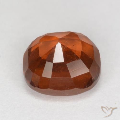 Grenat Hessonite Orange foncé naturelle Coussin, 2.13 ct, VS-SI