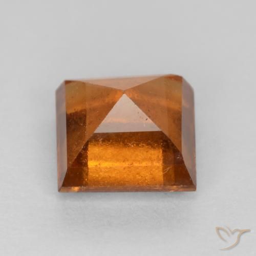 Grenat Hessonite Orange foncé naturelle Carré, 1.32 ct, VS-SI