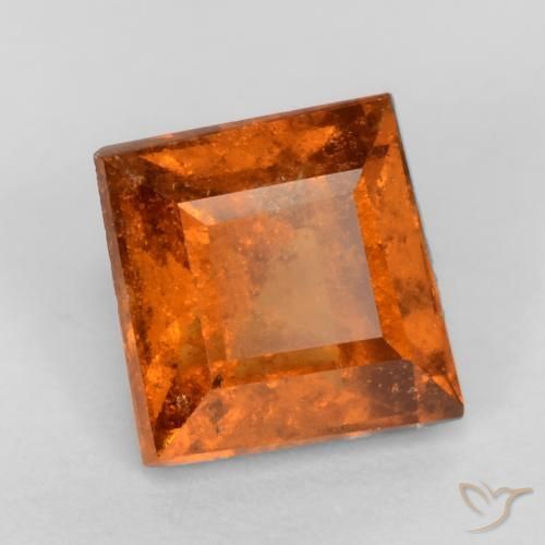 Grenat Hessonite Orange moyen-foncé naturelle Carré, 0.89 ct, VS-SI