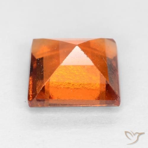 Grenat Hessonite Orange foncé naturelle Carré, 1.42 ct, VS