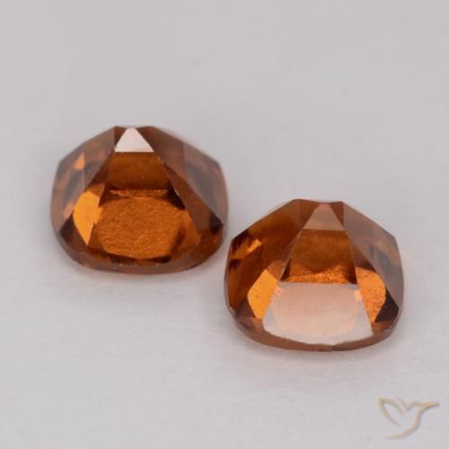 Shop natural 2.65ct Orange moyen-foncé Grenat Hessonite gems, Coussin, from Madagascar at GemSelect. In stock, global shipping!