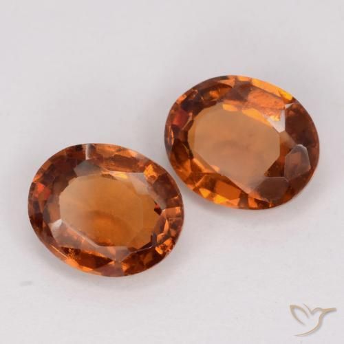 Shop natural 2.78ct Orange moyen-foncé Grenat Hessonite gems, ovale, from Madagascar at GemSelect. In stock, global shipping!
