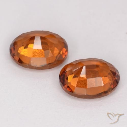 Shop natural 2.78ct Orange moyen-foncé Grenat Hessonite gems, ovale, from Madagascar at GemSelect. In stock, global shipping!