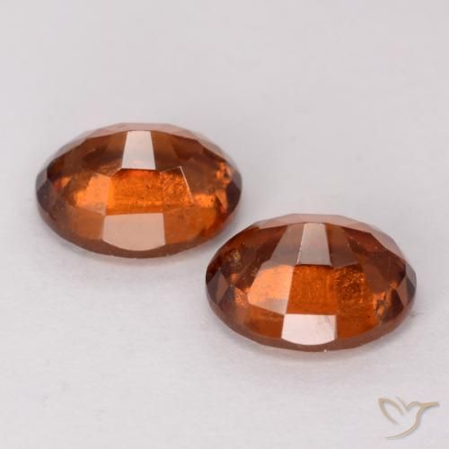 Shop natural 3.32ct Ambre orange Grenat Hessonite gems, ovale, from Madagascar at GemSelect. In stock, global shipping!