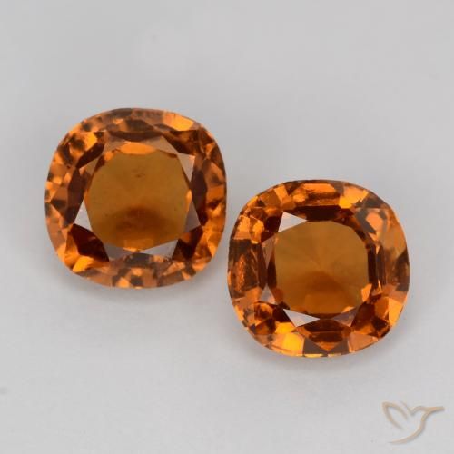 Achetez naturel 2,26ct orange grenat hessonite gems, coupe coussin, en provenance madagascar chez gemselect. en stock, livraison internationale!