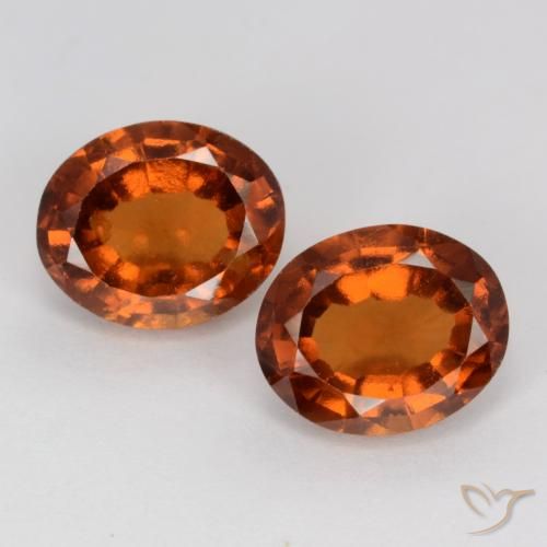 Shop natural 3.82ct Ambre orange Grenat Hessonite gems, ovale, from Madagascar at GemSelect. In stock, global shipping!