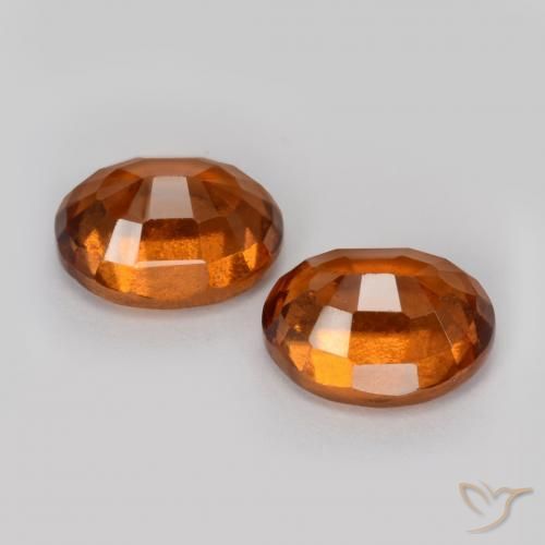 Shop natural 3.42ct Orange foncé Grenat Hessonite gems, ovale, from Madagascar at GemSelect. In stock, global shipping!