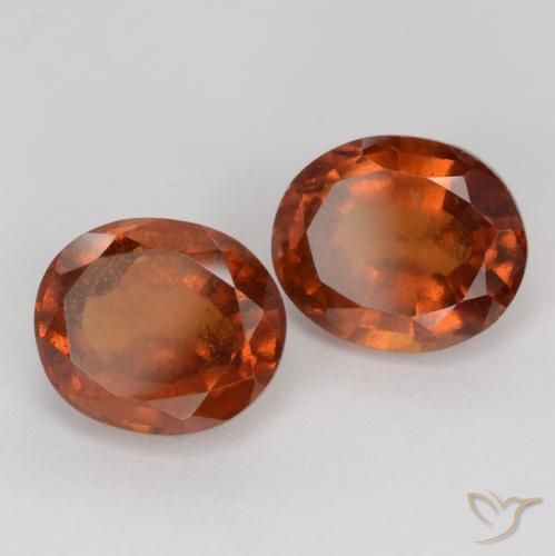 Shop natural 4.57ct Orange foncé Grenat Hessonite gems, ovale, from Madagascar at GemSelect. In stock, global shipping!