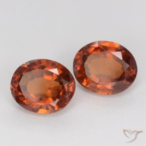 Shop natural 3.86ct Orange foncé Grenat Hessonite gems, ovale, from Madagascar at GemSelect. In stock, global shipping!