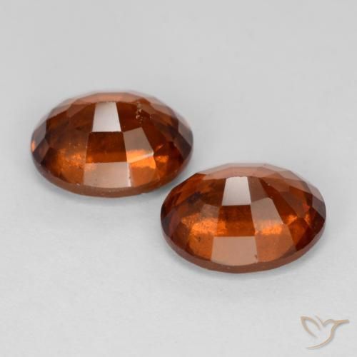 Shop natural 4.27ct Ambre orange Grenat Hessonite gems, ovale, from Madagascar at GemSelect. In stock, global shipping!