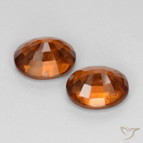 Shop natural 3.04ct Orange foncé Grenat Hessonite gems, ovale, from Madagascar at GemSelect. In stock, global shipping!