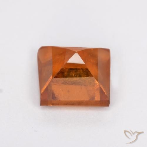 Grenat Hessonite Orange foncé naturelle Carré, 1.28 ct, SI