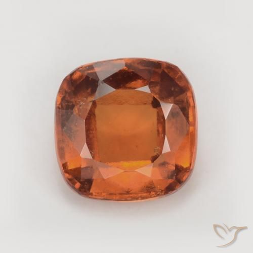 Grenat Hessonite Orange rougeâtre naturelle Coussin, 1.90 ct, VS-SI