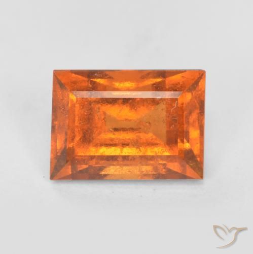 Grenat Hessonite Orange moyen naturelle Baquette, 1.32 ct, SI