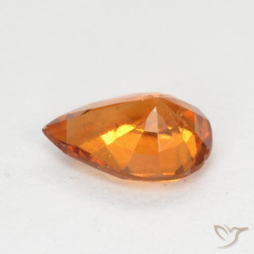 Grenat Hessonite Orange foncé naturelle En forme de poire, 0.93 ct, VS-SI