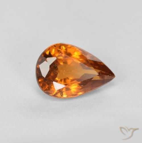 Grenat Hessonite Orange foncé naturelle En forme de poire, 0.74 ct, VS-SI