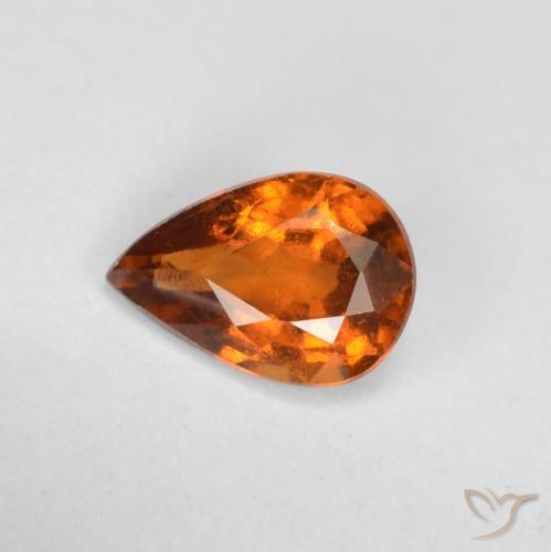 Grenat Hessonite Orange foncé naturelle En forme de poire, 0.70 ct, VS-SI