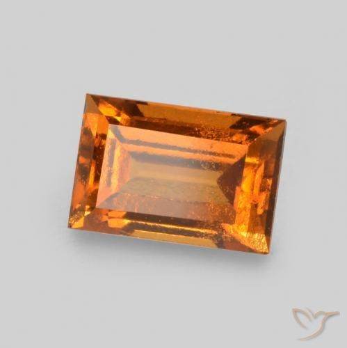 Grenat Hessonite Orange foncé naturelle Baquette, 0.91 ct, VS