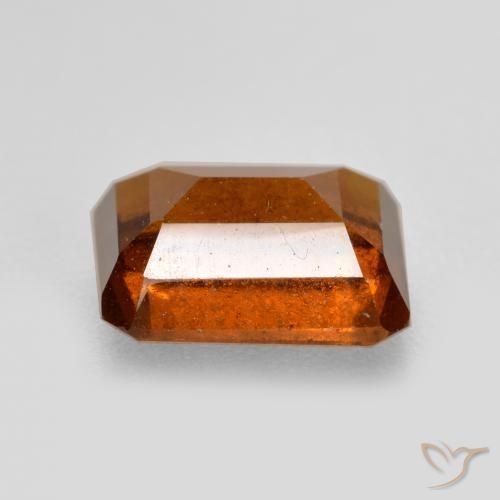 Grenat Hessonite Orange rougeâtre naturelle Octogone / coupe Émeraude, 2.70 ct, SI