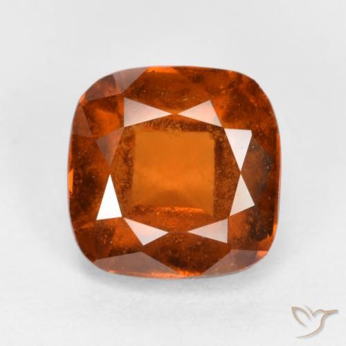 Grenat Hessonite Orange foncé naturelle Coussin, 2.01 ct, SI