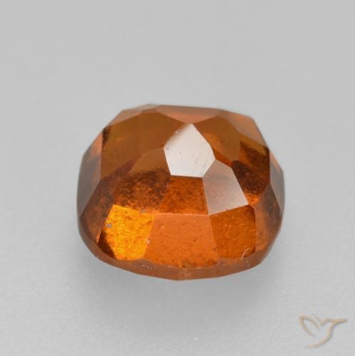 Grenat Hessonite Orange moyen naturelle Coussin, 2.28 ct, VS-SI