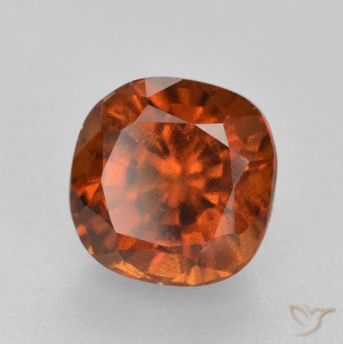Grenat Hessonite Ambre orange naturelle Coussin, 2.19 ct, VS-SI