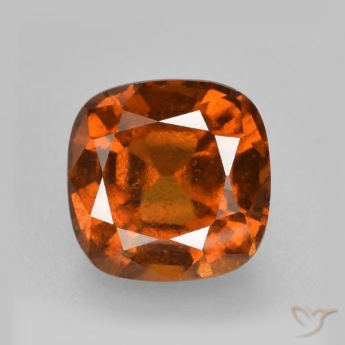 Grenat Hessonite Orange foncé naturelle Coussin, 2.16 ct, VS-SI