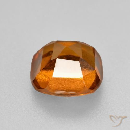 Grenat Hessonite Orange terre naturelle Coussin, 1.81 ct, VS-SI