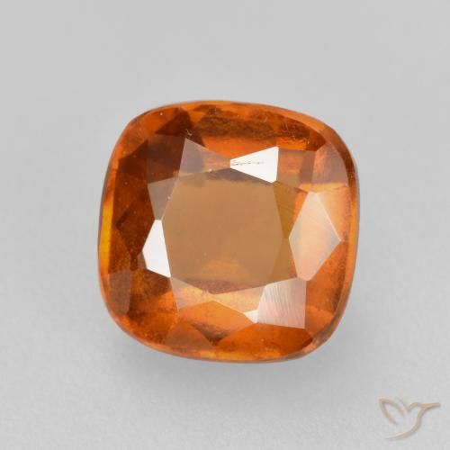 Grenat Hessonite Orange foncé naturelle Coussin, 2.16 ct, VS-SI