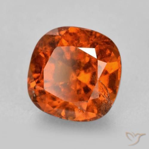 Grenat Hessonite Orange foncé naturelle Coussin, 2.08 ct, SI
