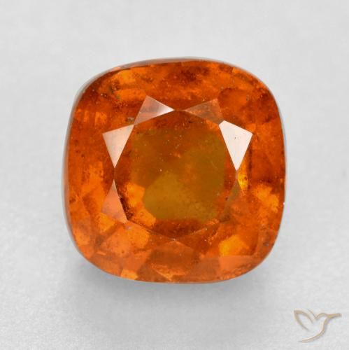 Grenat Hessonite Orange moyen naturelle Coussin, 2.22 ct, SI