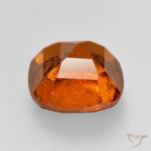 Grenat Hessonite Orange feu naturelle Coussin, 2.02 ct, SI