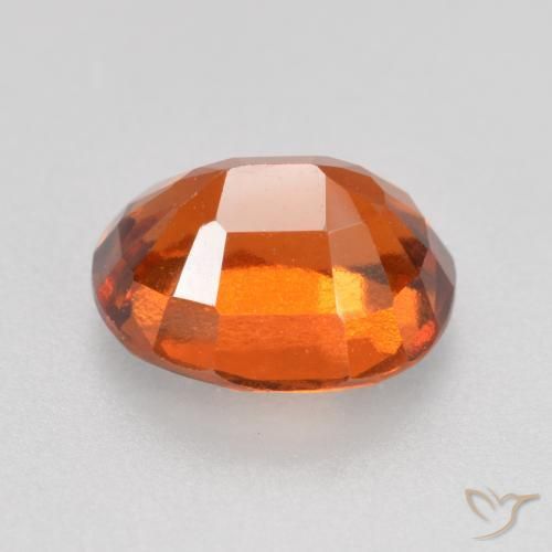 Grenat Hessonite Orange foncé naturelle ovale, 2.08 ct, VVS-VS
