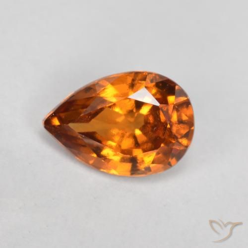 Grenat Hessonite Orange foncé naturelle En forme de poire, 0.83 ct, VS